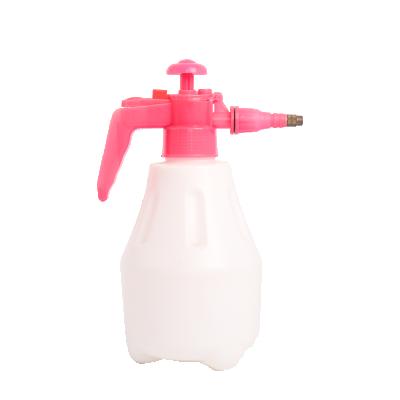 China Manual Handheld Garden Pressure Pump Air Pressure Garden Mist Sprayer for Water Flowers and Washing Car for sale