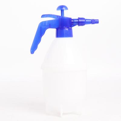 China Hand Held Air Pressure Trigger Bottle Garden Sprayer Head Manual Pressure Pump Garden Sprayer for sale