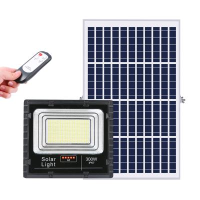 China Sports Stadiums 6V Polysilicon Panel Outdoor Rechargeable Solar Led Flood Light for sale