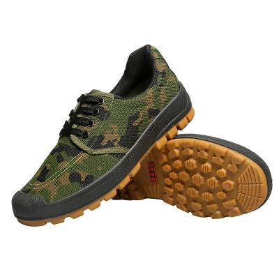 China Fashion Trend Jiefang Tendon Bottom Construction Site Non-slip Breathable Shoes Wear-resistant Men's Camouflage Shoes for sale