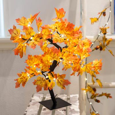 China M190106 H18inch Indoor Christmas Canada Maple Leaf Lighting Tree Light For Living Room Home Decor for sale