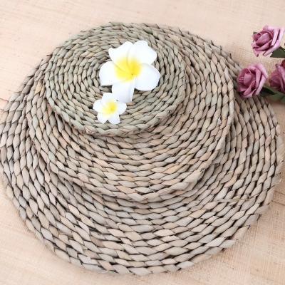 China Viable Round Woven Dining Table Mat Straw Cup Coaster Mat Rattan Placemats Dining Table Mat Water Gourd Placemat Round Rattan Table for sale