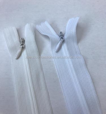 China Invisible 35 Colors Yiwu Available Hide Invisible Lace Zipper 25cm-60cm For Dress for sale