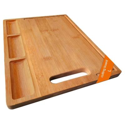 China Viable Wholesale Wooden Kitchen Cutting Board With Latest Handle Chopper for sale