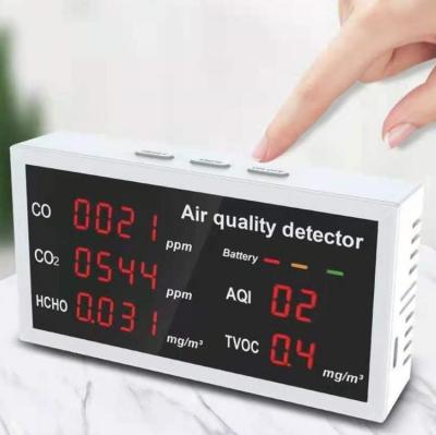 China Portable Air Quality Detector Led Screen Display 850mah Rechargeable Battery Mini Air Quality Monitor Detector CO2 for sale