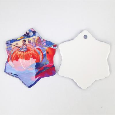 China 2021 New White Sublimation Home Decoration Outdoor Ceramic Hanging Ornaments Christmas Tree Ornaments for sale