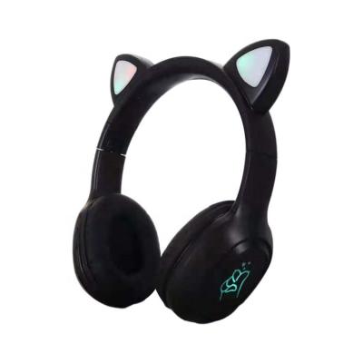 China Wholesale P58m Radio 2022 Cute Cats High Quality Wireless Headsets In-ear Wireless Headsets Stereo TWS Music Earphone Headset for sale