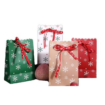 China Factory Price Recyclable Wholesale Christmas Halloween Candy Paper Gift Bag for sale