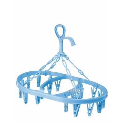 China Multifunctional useful plastic 20pegs hanger for socks plastic mannequin for sale