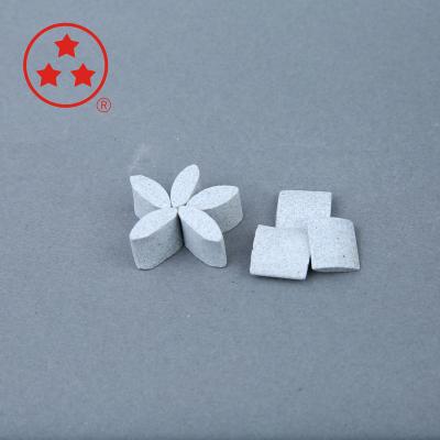 China Ceramic Surface Deburring Polishing Finishing Media Ceramic Finishing Media for sale