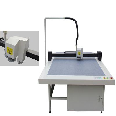 China Automatic Sportswear Digital Flatbed Cutting Machine Skirts Textile Industry Cheviot Fabric Cutting Plotter for sale