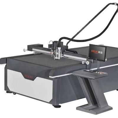 China CLOTHING CNC Carton Sample Flatbed Die Cutting Machine MTC05 for sale