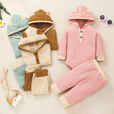 China Anti-wrinkle 2021 cute two-piece long-sleeved long-sleeved candy-colored overalls autumn baby overalls suit hooded for sale