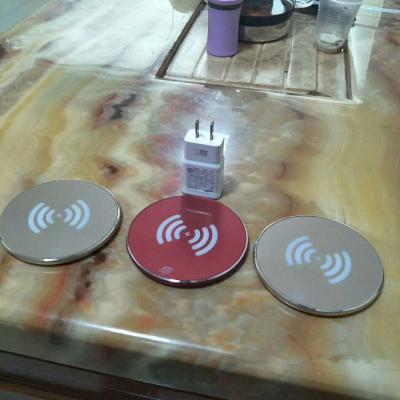 China Newest 10W fast wireless charger for iPhone ,mobile phone accessories for sale