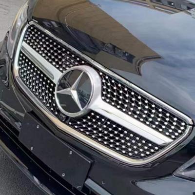 China Luxury Diamond Radiator Front Bumper Grill Mesh Hood For Mercedes V Class W447 V260 Facelift V260 V250 Vito 447 for sale