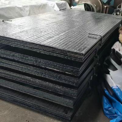 Chine 1400*3400mm Hardfaced Cladding Hardened Wear Steel Plate Truck Bed Liners Use Bimetallic Hardfacing Wear Plate à vendre