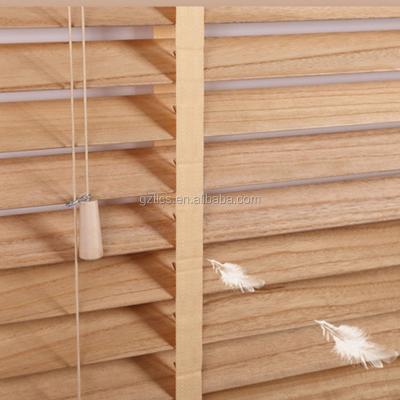 China Manual Roller Blind Water Proof PVC/Plastic Venetian Blinds , Fauxwood Blind for sale