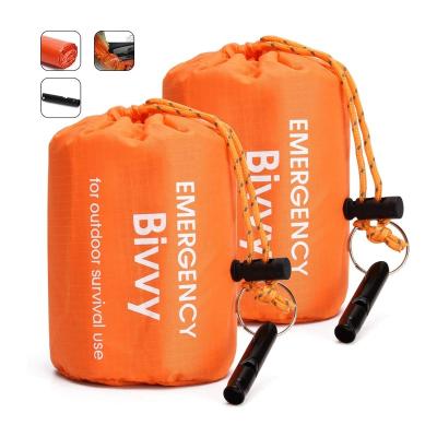 China OEM 0.9*2.1m Outdoor Survival Orange Mylar Survival Thermal Emergency Waterproof Lightweight Sleeping Bags Set With Loud Survival Whistles for sale