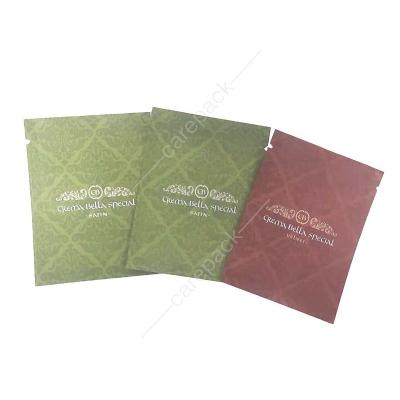 China Recyclable Custom Logo Printed Heat Seal Sachet Plastic Packaging free cosmetics sample plastic sachet bags with custom logo for sale