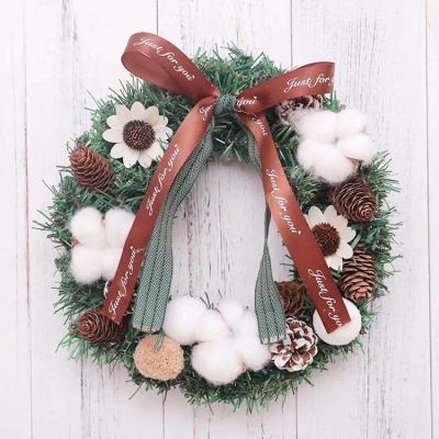 China Handmade Christmas Utenciles Door Hanging Christmas Home Outdoor Garland Decoration Christmas Wreath de Navidad de décor for sale