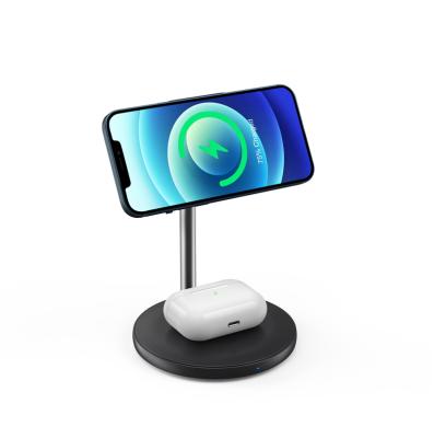 China Fast Charger Wireless Charger 2 in 1 Compact Fast Wireless Charging 15W Dock for iPhone 12/Airpods for sale