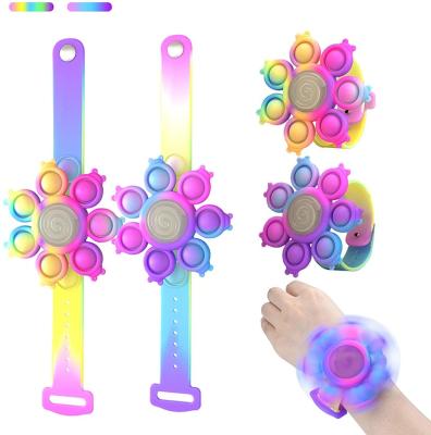 China FT292 Amazon Hot Selling Portable Pop Bubble Led Light Up Spinner Bracelet Light Spinner Glow Pop Bubble Bracelet for sale