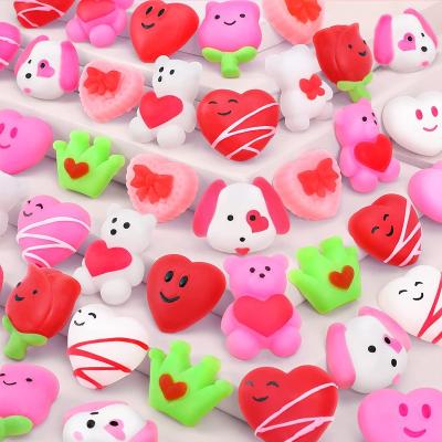 China Valentines Day Toys Gift TT35 Valentines Squishies for Kids Valentines Gift Heart Dog Mini Kawaii Squishy Mochi Classroom Exchange for sale