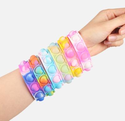 China Toy Valentines Day Fidget Heart Push Bubble Bracelet Silicone Heart Shape Restless Person Bracelet Relaxation Sensory Stress Reliever Bracelet TT66 for sale