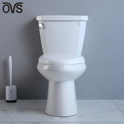 Chine 12 rugueux dans la commode 1,28 fixée au mur de gpf de toilette ovale de 2 morceaux à vendre