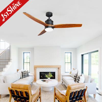 China 220V Power Saving Remote LED Ceiling Fan 52 Inch 5 Speed Choice for sale