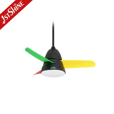 China Fan 110V teledirigido 220V de Mini Electric Led Light Ceiling de 5 niños de la velocidad en venta