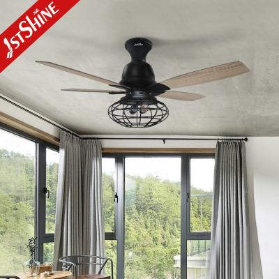 China Industrial Farmhouse Decorative Ceiling Fan Light With Remote Control for sale