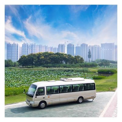 Cina il sottobicchiere diesel del secondo bus della mano di 6m trasporta il minibus di 19 Seat con la molla a lamelle della sospensione del condizionatore d'aria in vendita