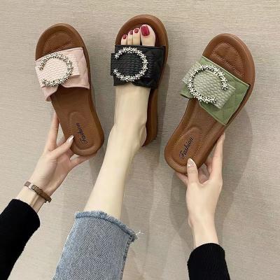 China 2023 New Summer Water Slippers Women's Fashion Trend Leisure Beach Indoor Outdoor Flip Flops Thick Bottom Brick Soft Bottom for sale