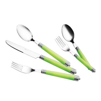 China Durable Stainless Steel Plastic Handle Colored Flat Tableware for sale