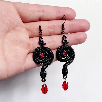 China CLASSIC Gothic Crystal Earrings Snake Hand Shape Pendant 2022 Bohemian Circle Bee Star Snake Earrings For Women for sale