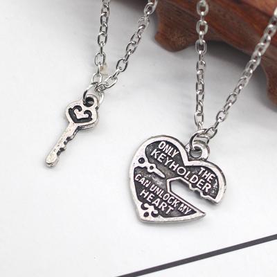 China High Quality Casual/Sporty Hiphop Chains Punk Stainless Steel Padlock Key Necklace Men Toggle Heart Lock With Key Trendy Necklaces for sale