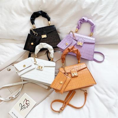 China 2021 fashion trendy cross - mommy and me handbags women designer handbags body bags unique purse purses purses for sale