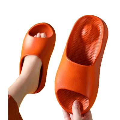 China Fashion Trend Original Designer Brand Logo Custom Women Yeezy Slipper Kids Yeezy Shoes Men Orange Yeezy Slipper With Box for sale