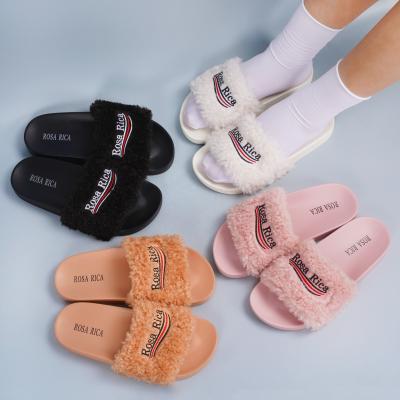 China 2021 fashion trend brand faux fur mujer slippers indoor soft fuzzy women famous fuzzy plush warm brand fur slips slippers for sale