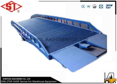 China Suppy Big Loading Capacity Loading Dock Ramps with Handle Pump for sale