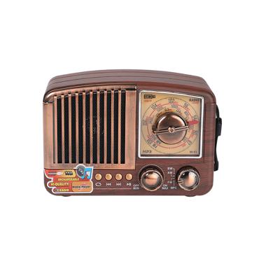 China Retro Mini Multifunction High Sensitive Design Portable Switches am fm plus band radio with earphone jack and usb function for sale