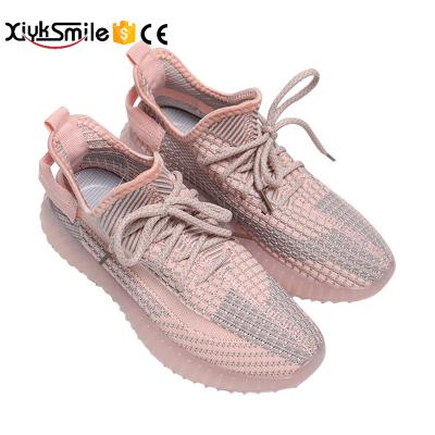 China Hot sale new women's sports shoescasual basketball shoes CUSHIONING flying woven shoes women's coconut shoes for sale