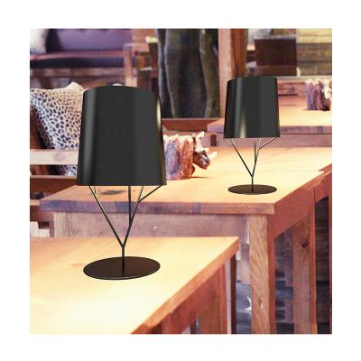 China Modern Modern Desk Table Lamp Material Battery Operated Table Lamps With Shade for sale