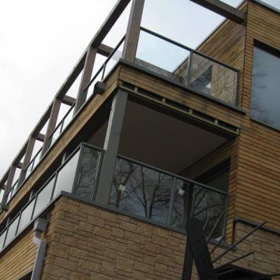 China steel frame glass balcony balustrade used on high buildings,clear tempered safety balustrade glass with CE certificate for sale