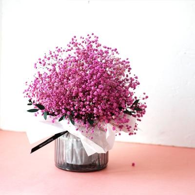 China Environmental protection green colorful babysbreath flower eternal bouquet in bottle for sale