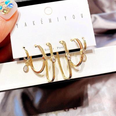 China Luckyee TRENDY - wholesale ladies high quality earrings fashion 2021 earring trend for sale