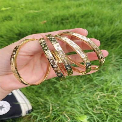 China Luckyee TRENDY - Women Gold Bangle Sets Stainless Steel Bangle Bracelet for sale