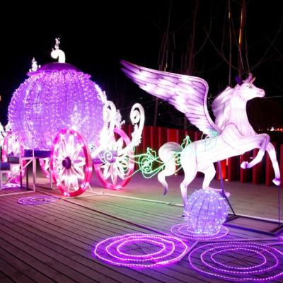 China Handmade Outdoor Holiday Lighting Large 3d Christmas Reindeer With Led Lighting For Christmas Decor , 3d Outdoor Holiday Light Deer for sale