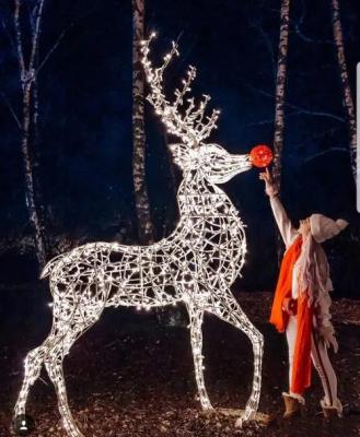 China Beautiful Christmas Decoration Led Deer 3d Led Outdoor Christmas Reindeer Deer Pattern Light For Christmas Decor for sale